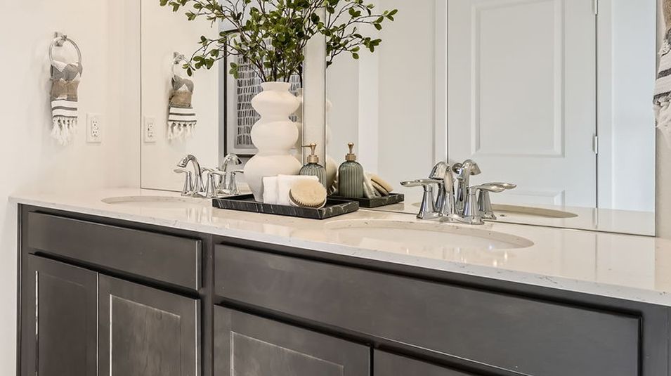 1868 Alto Owners Bath F3