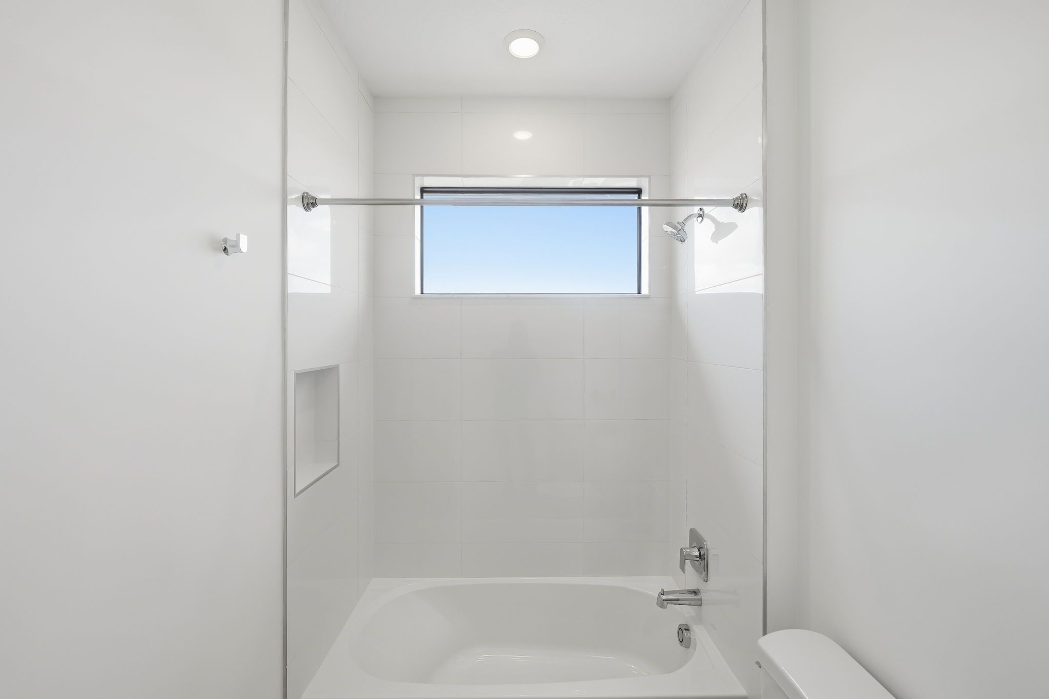 Whitmore Estates Versailles Bathroom4 F2