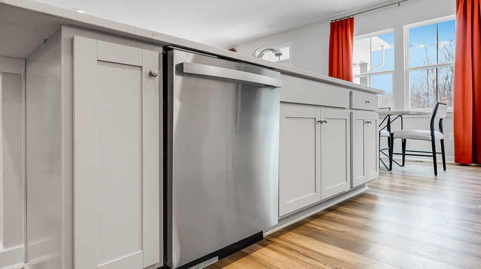 Executive Harpers Mill EI Dishwasher F1