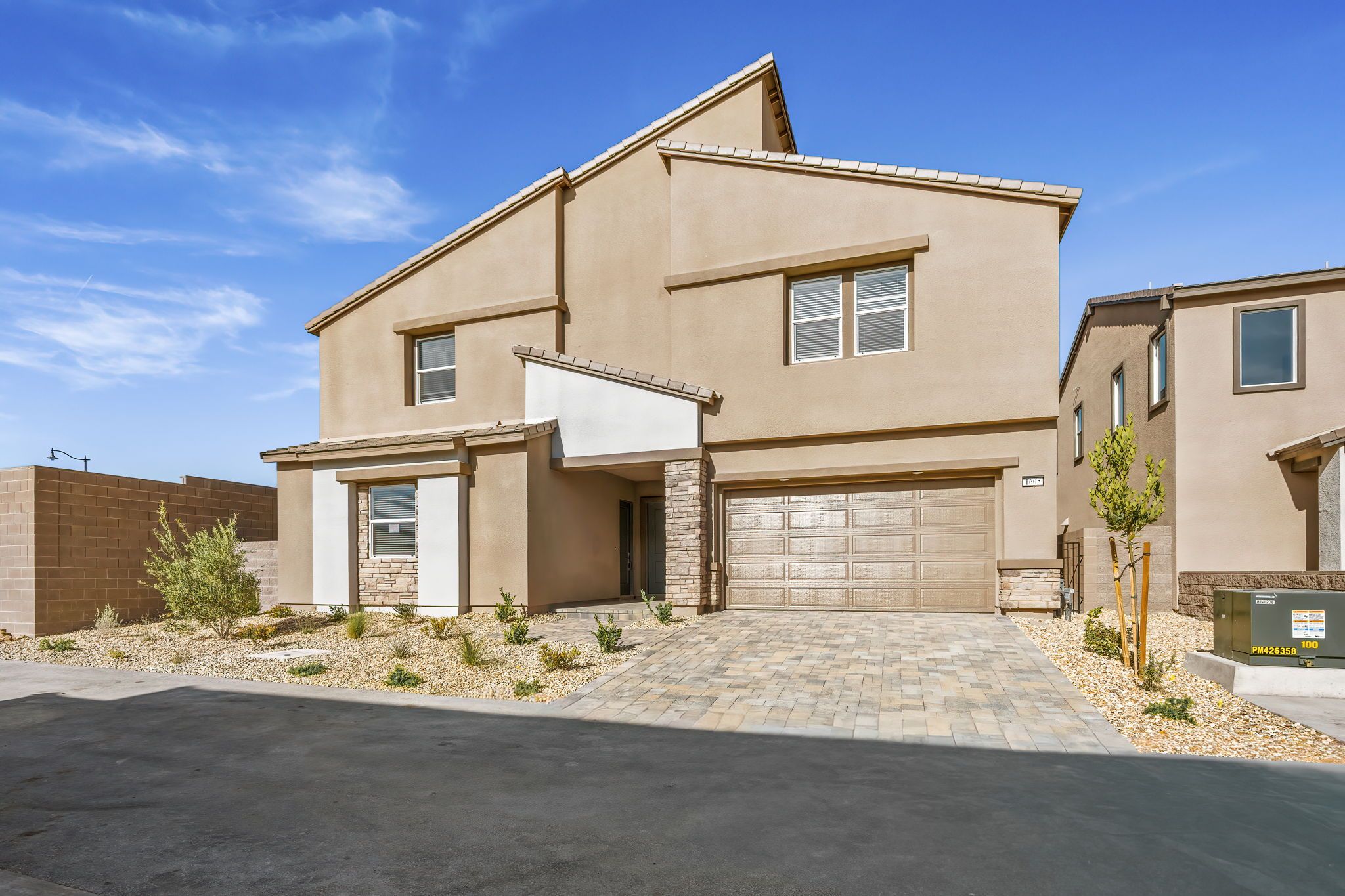 2 web or mls Lennar  1605 Amalfi Arches Pl  2