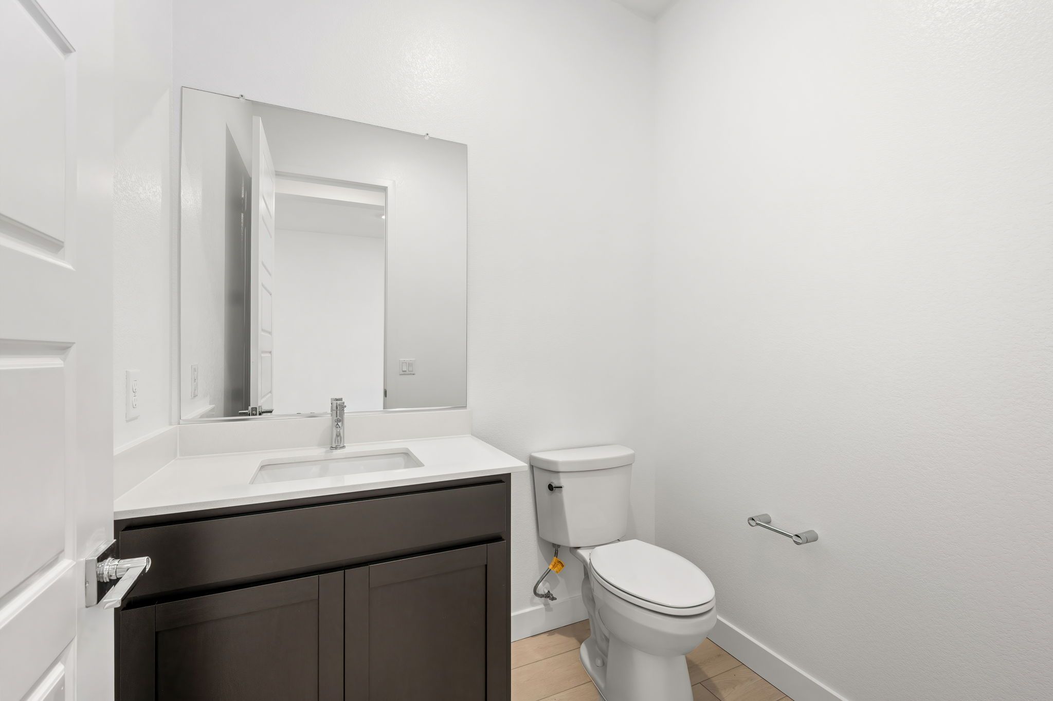 19 web or mls Lennar  1605 Amalfi Arches Pl  19
