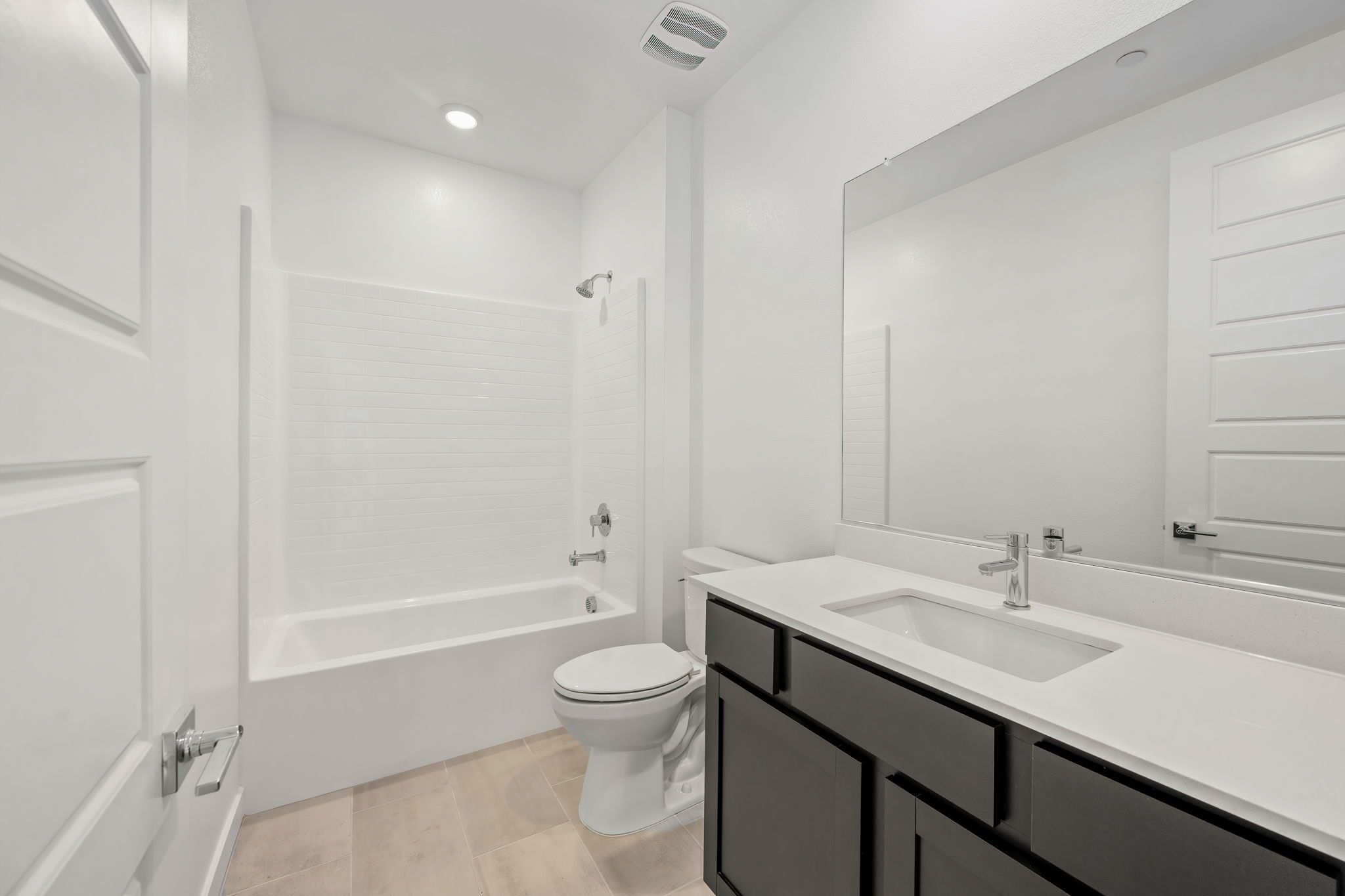 38 web or mls Lennar  1605 Amalfi Arches Pl  38