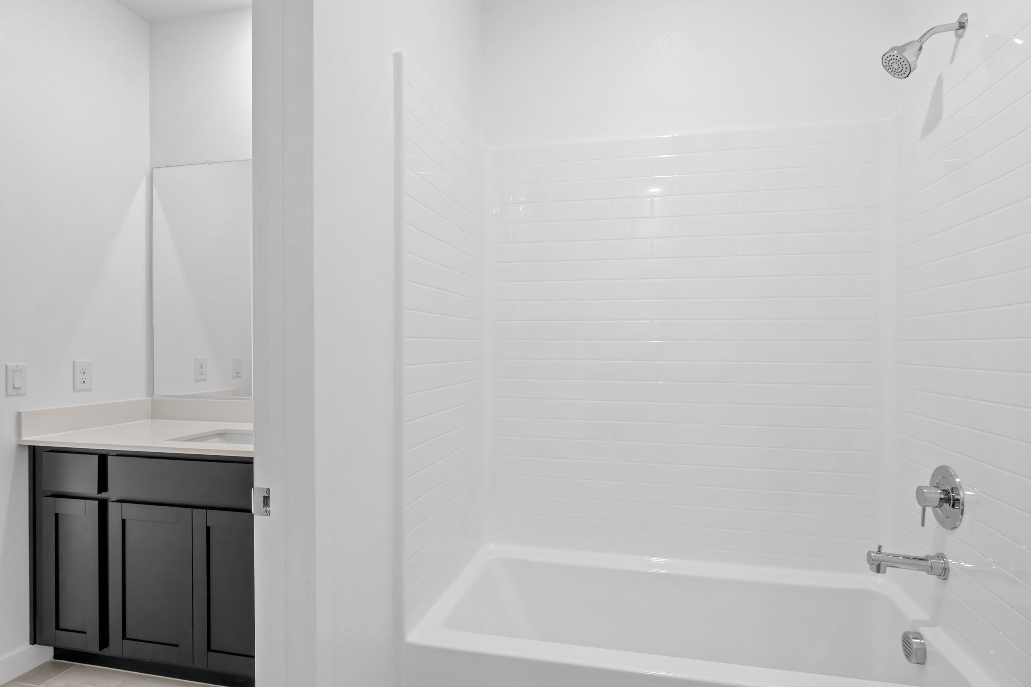 46 web or mls Lennar  1605 Amalfi Arches Pl  46