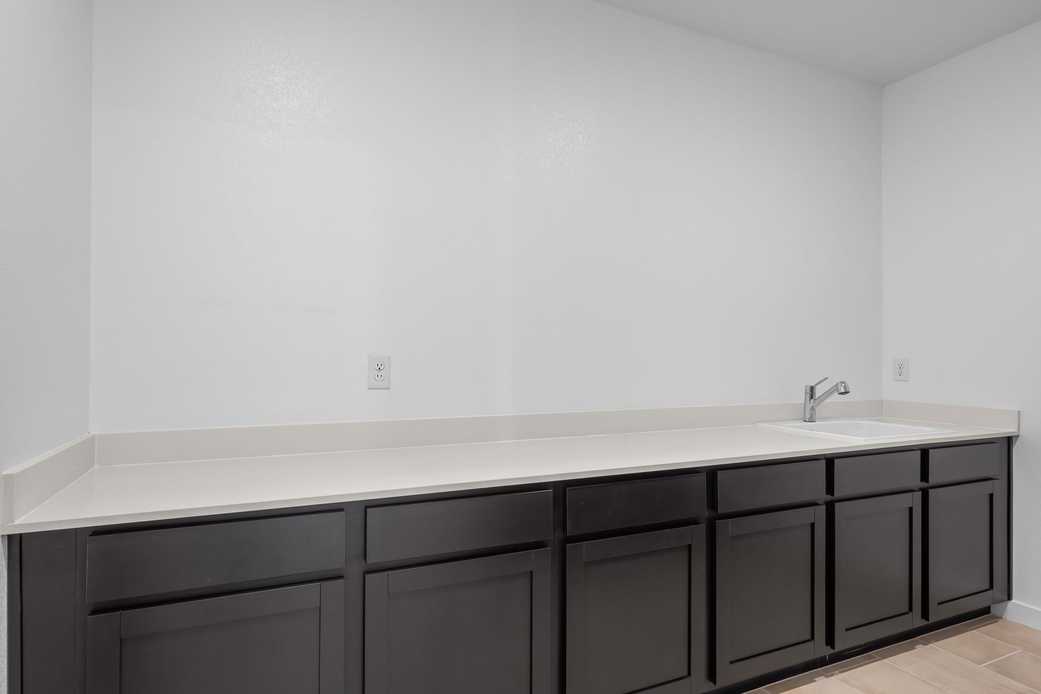51 web or mls Lennar  1605 Amalfi Arches Pl  51