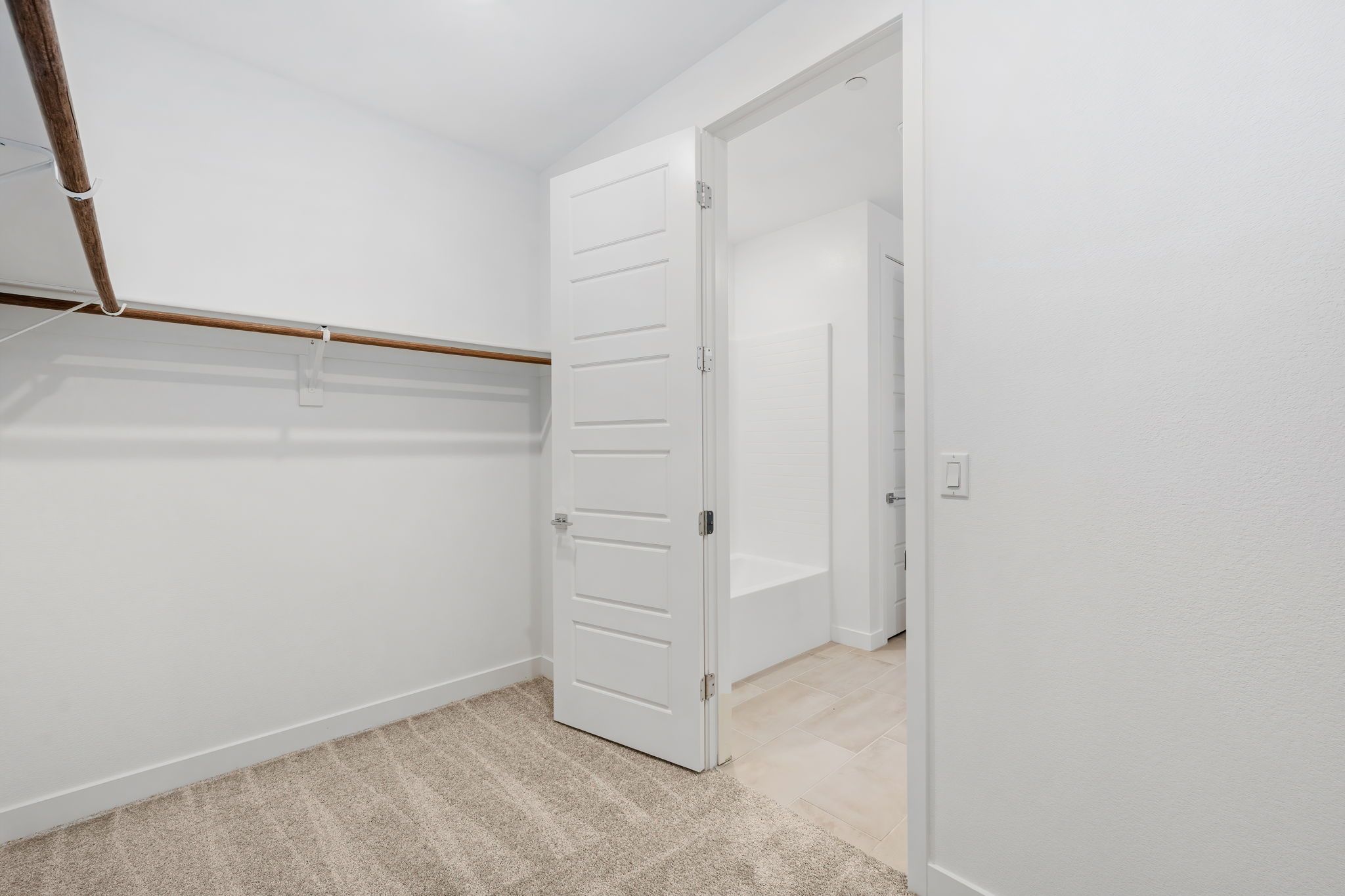 57 web or mls Lennar  1605 Amalfi Arches Pl  57