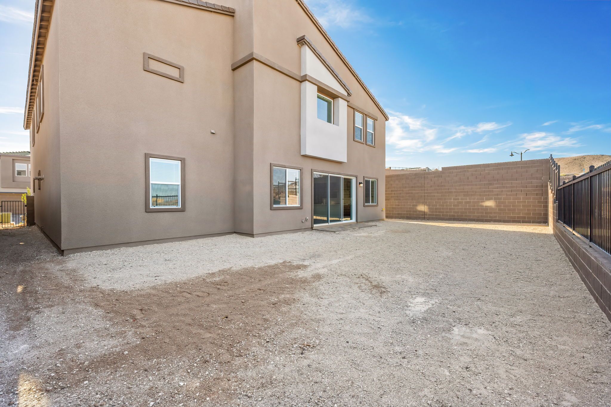 59 web or mls Lennar  1605 Amalfi Arches Pl  59