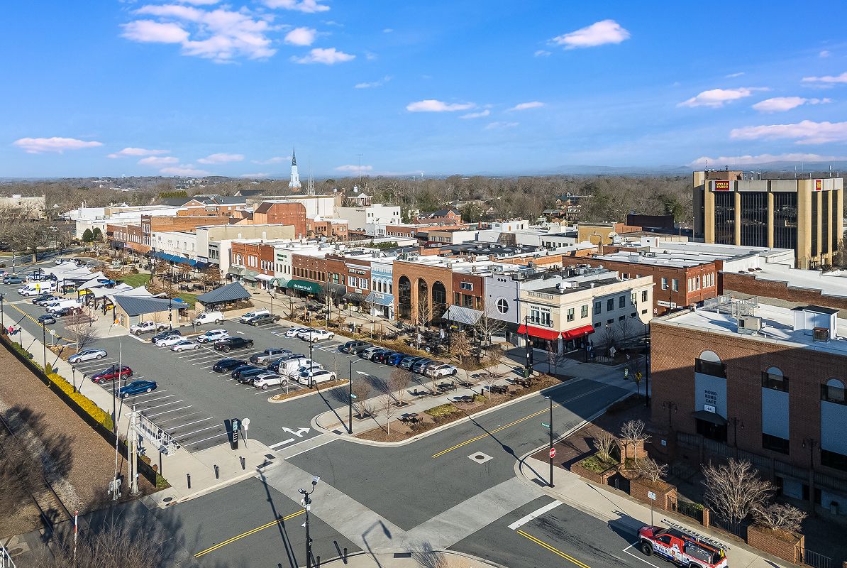 NC Hickory Aerial Downtown Hickory 082925