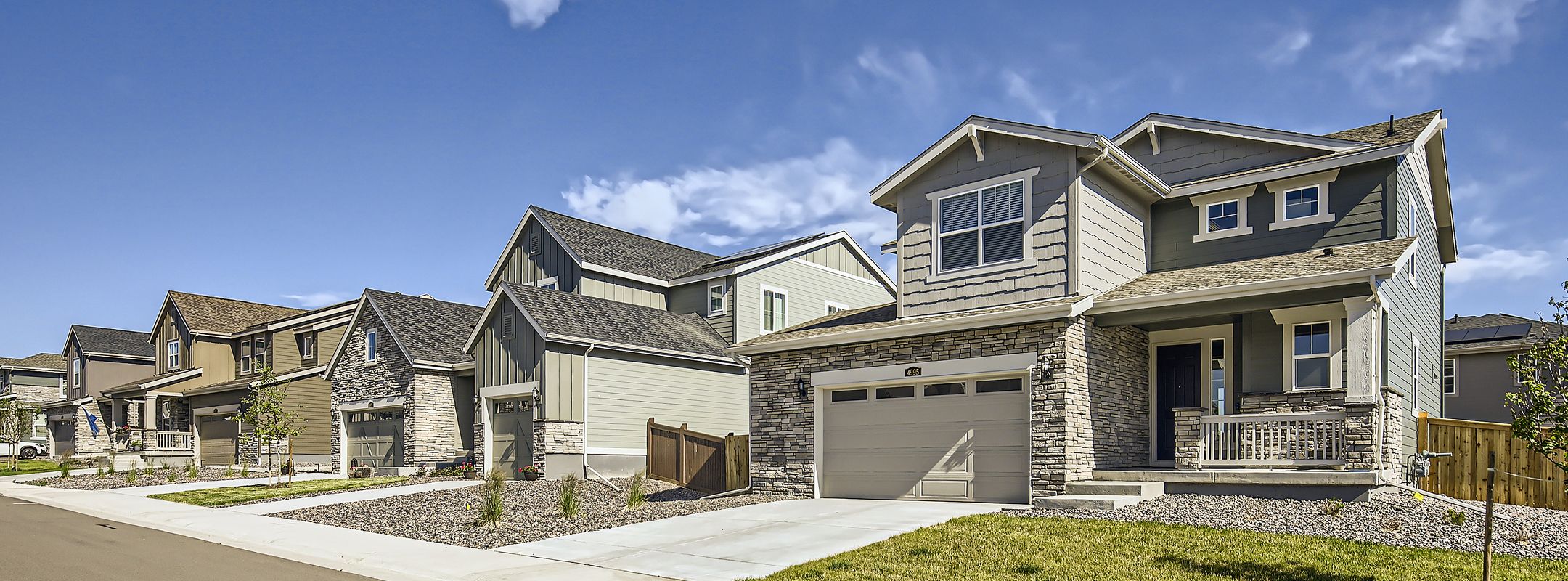 Grand Willow Bend Streetscape