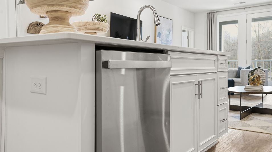 Beechfield Manors Active Adult EI Dishwasher F1