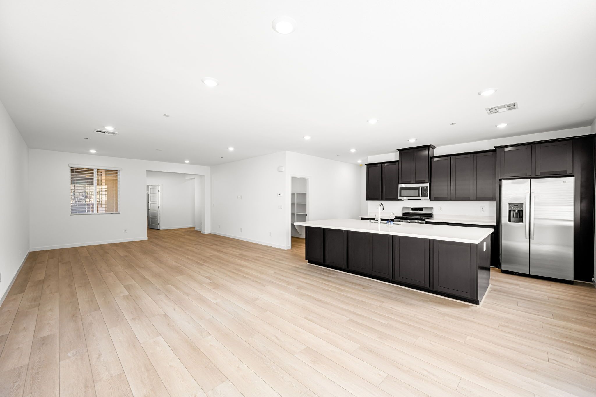 6 web or mls Lennar  1433 Bianca Falls Dr 6