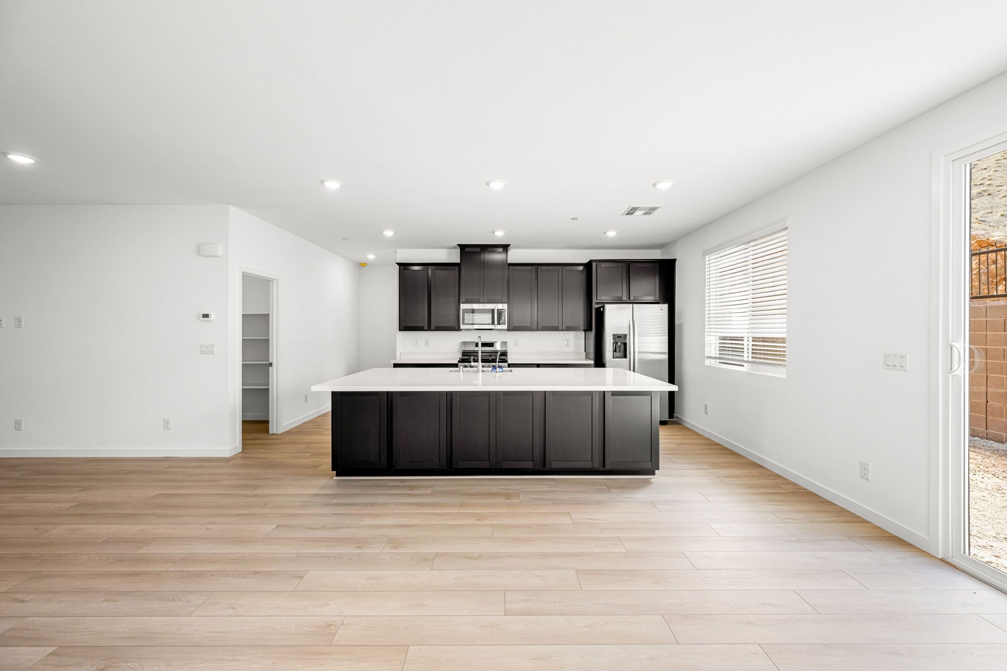 7 web or mls Lennar  1433 Bianca Falls Dr 7