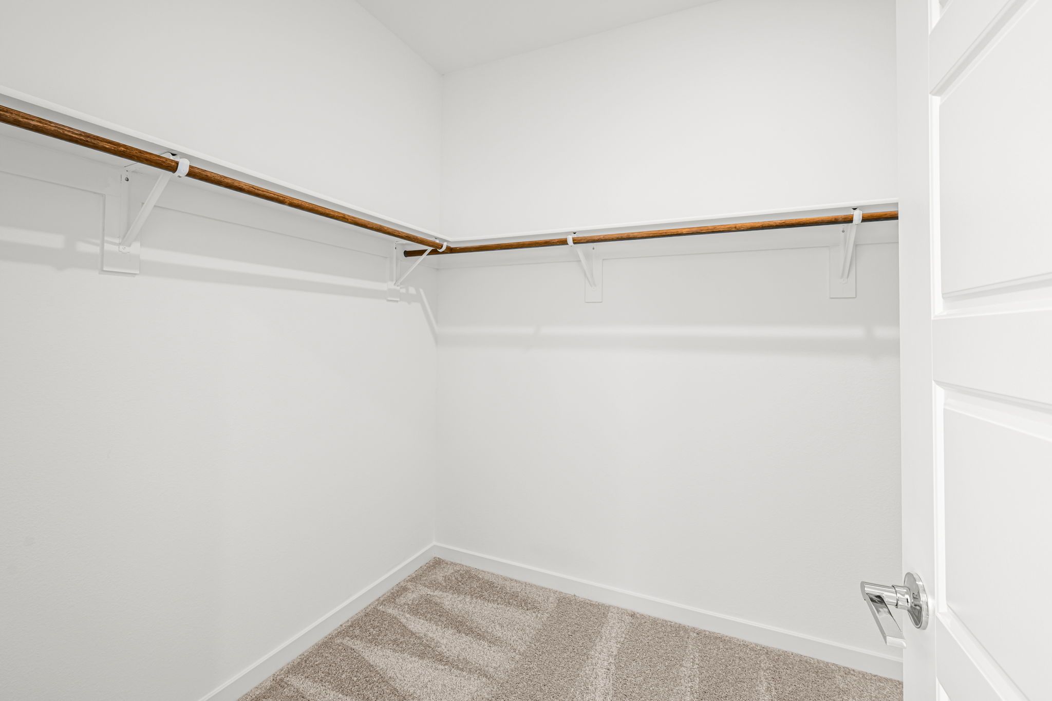 16 web or mls Lennar  1433 Bianca Falls Dr 16