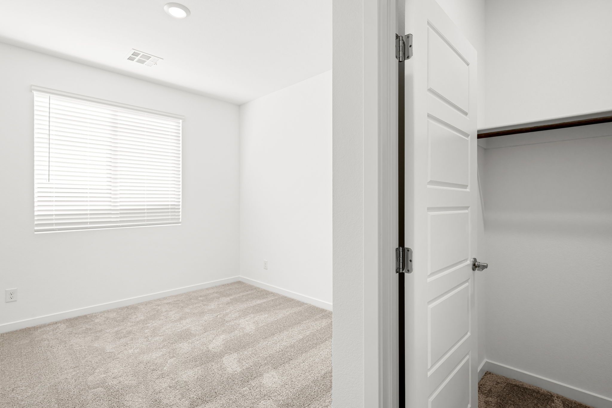 18 web or mls Lennar  1433 Bianca Falls Dr 18