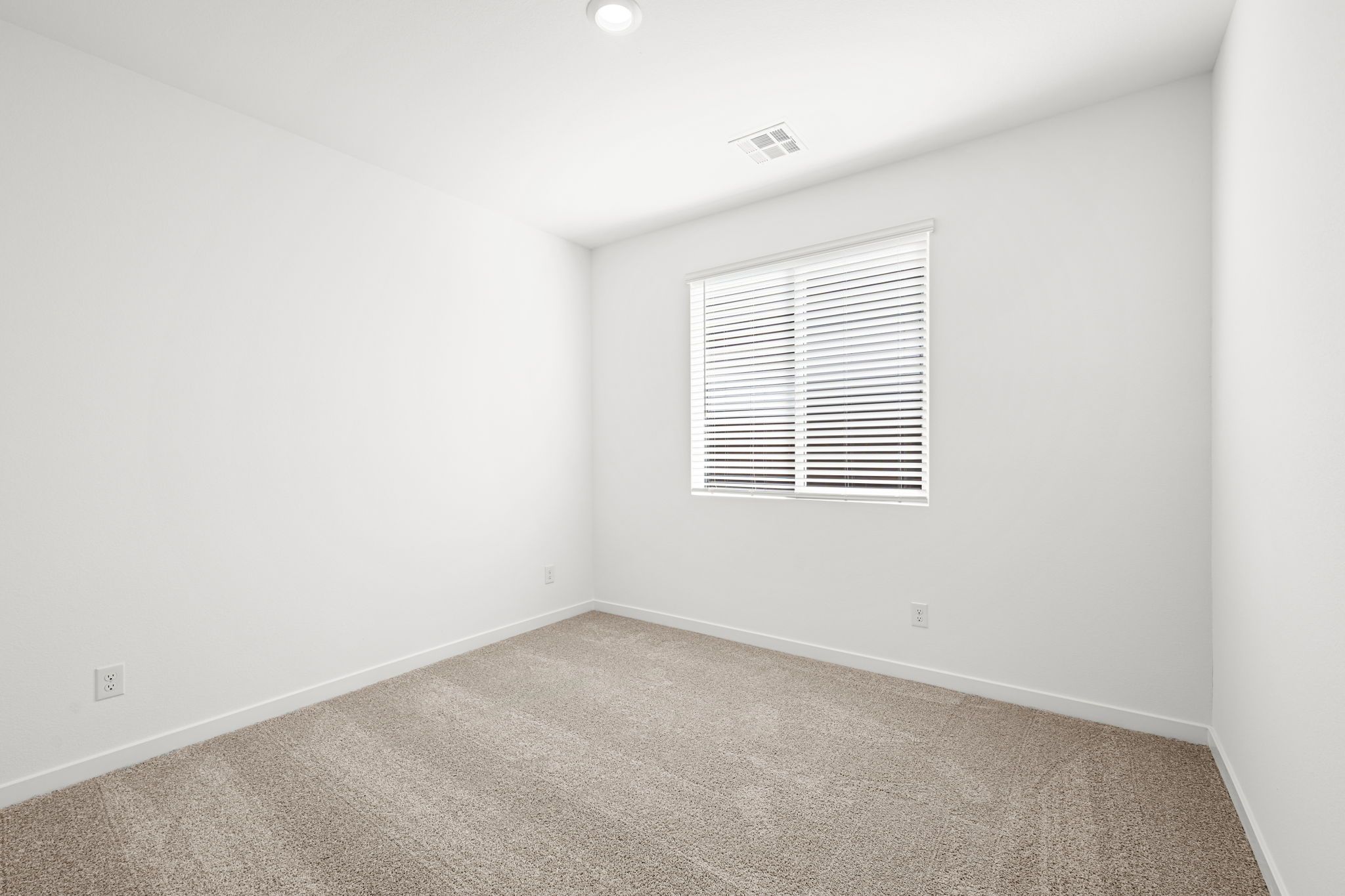 21 web or mls Lennar  1433 Bianca Falls Dr 21