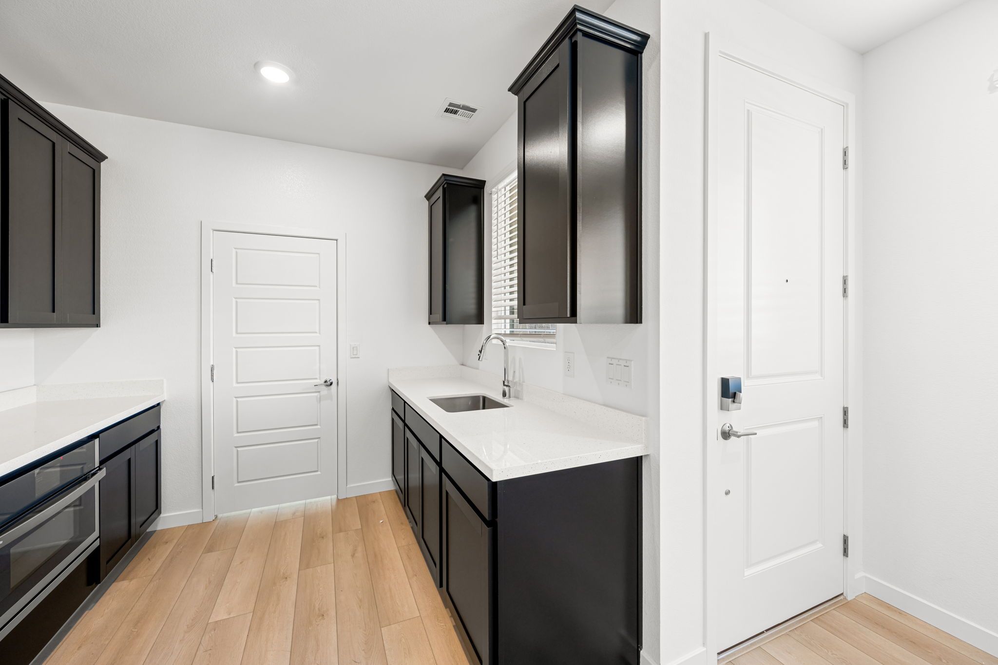 25 web or mls Lennar  1433 Bianca Falls Dr 25