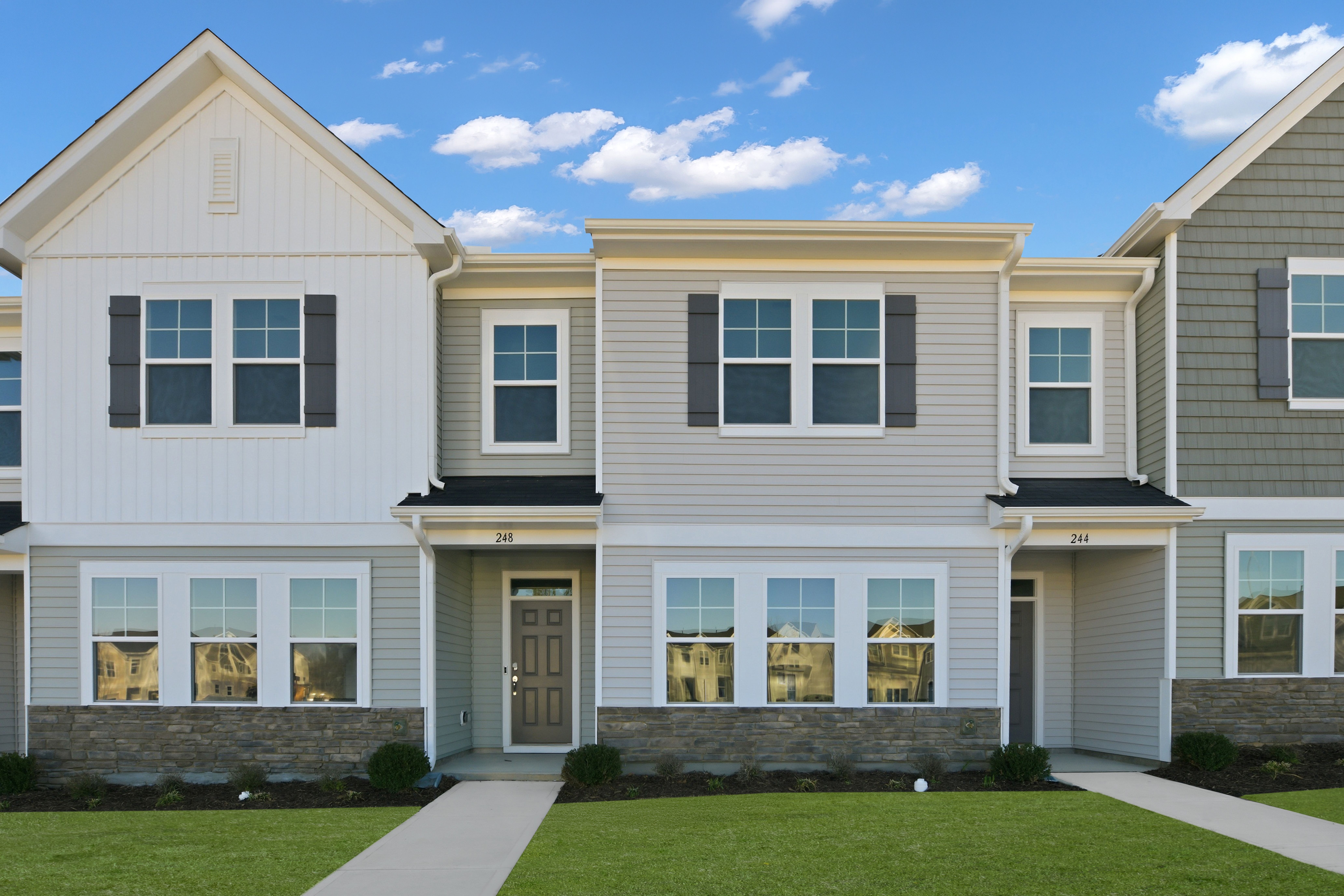 248 Marelli Dr (Sutton)