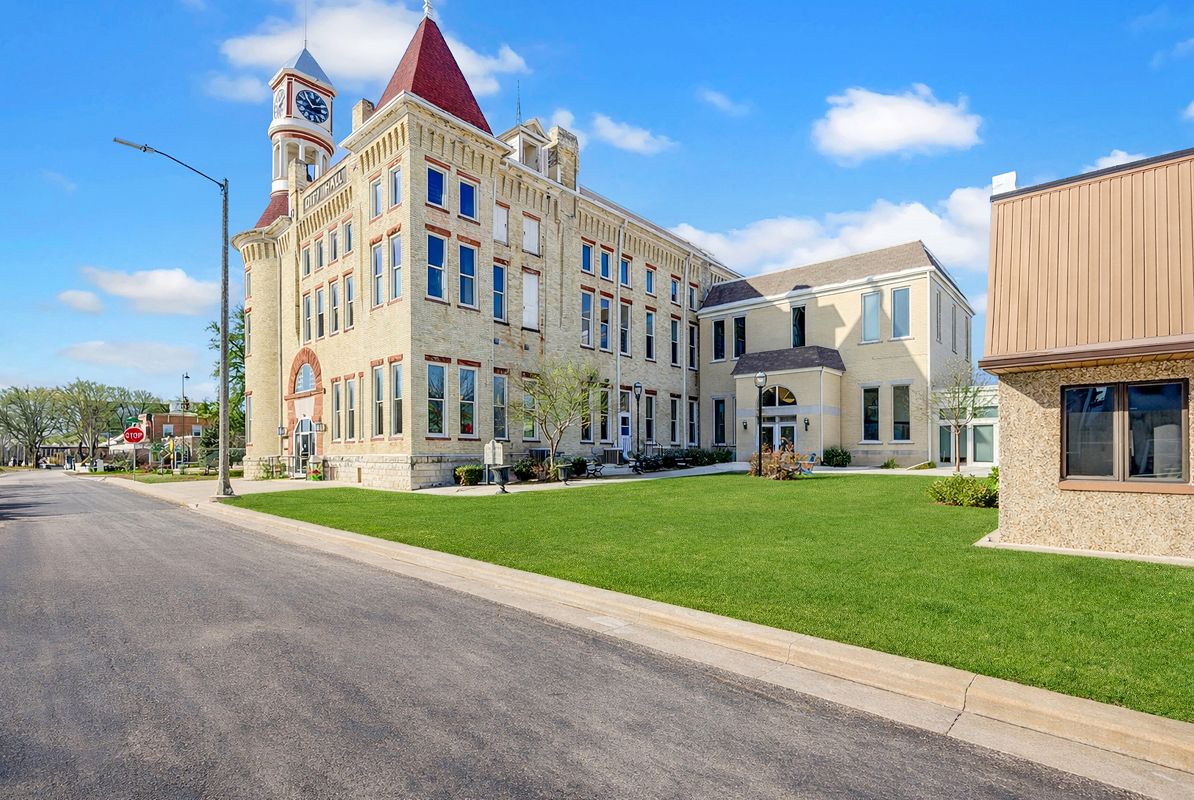 MAD Columbus City Hall 2of2