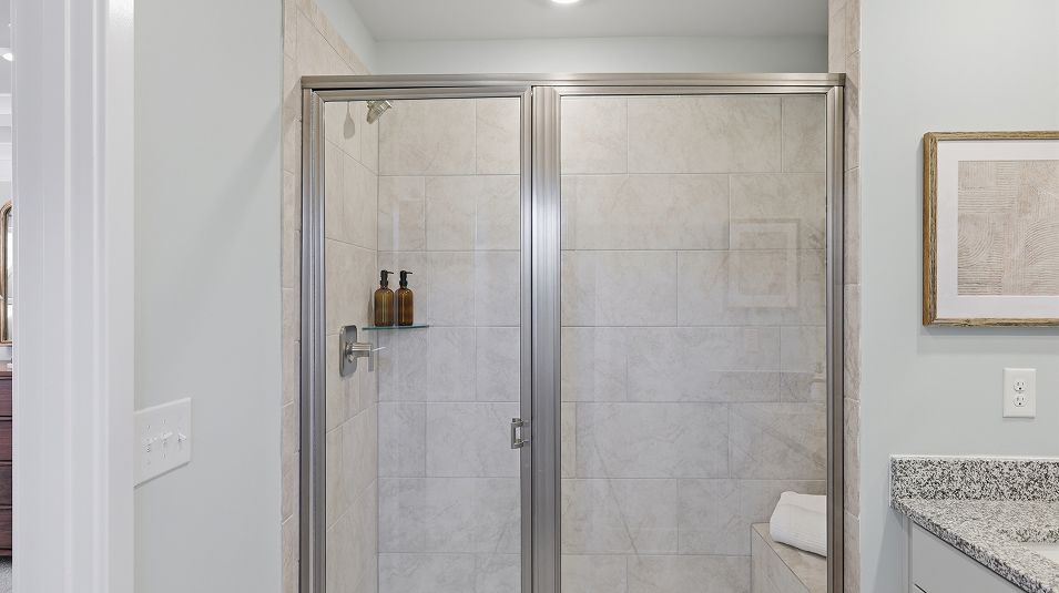 Watershed EI Owners Shower F3