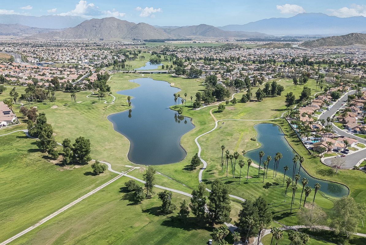 Menifee Manifee Lakes Country Club 2of3
