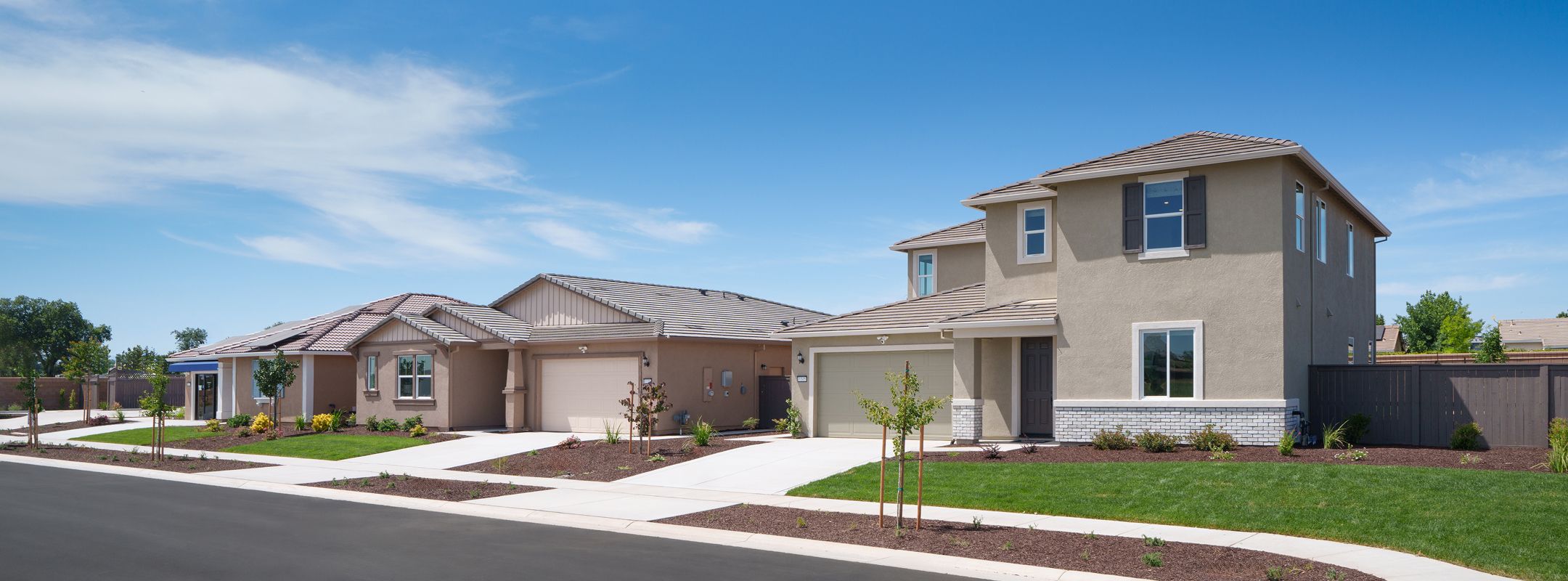 Pembrook Rio Del Oro Streetscape