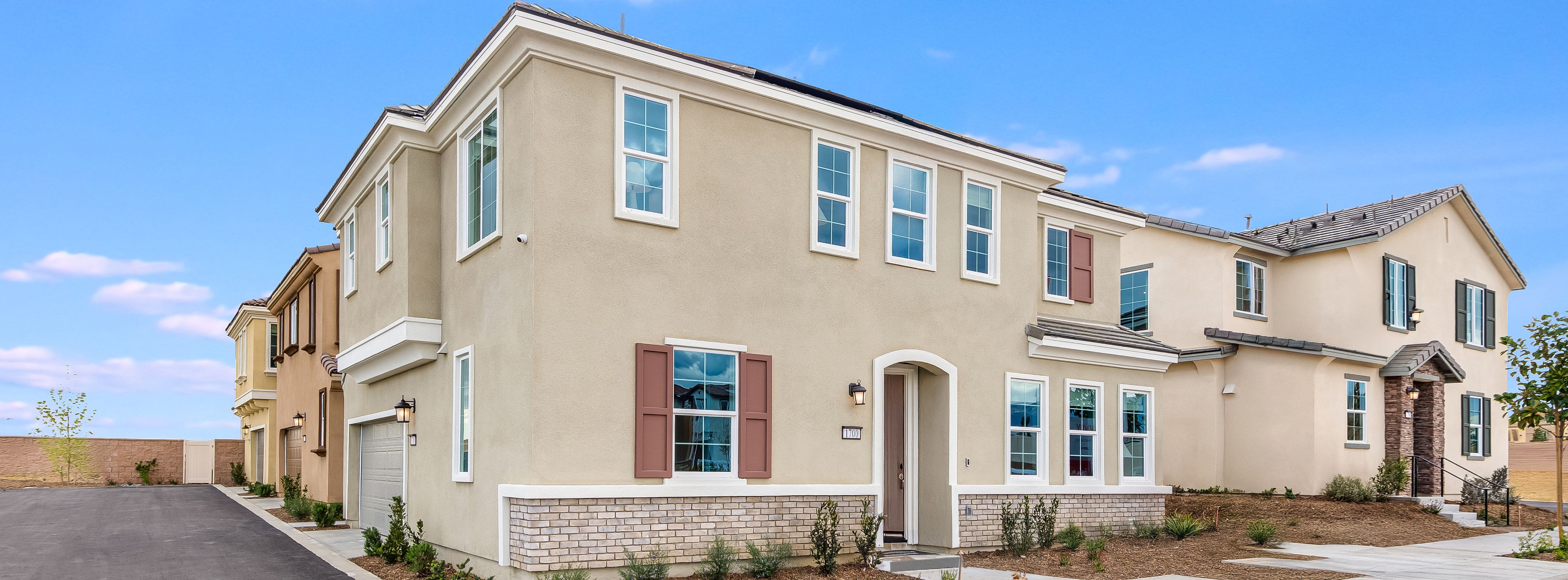 Runway Renaissance Res3 Exterior 2of2