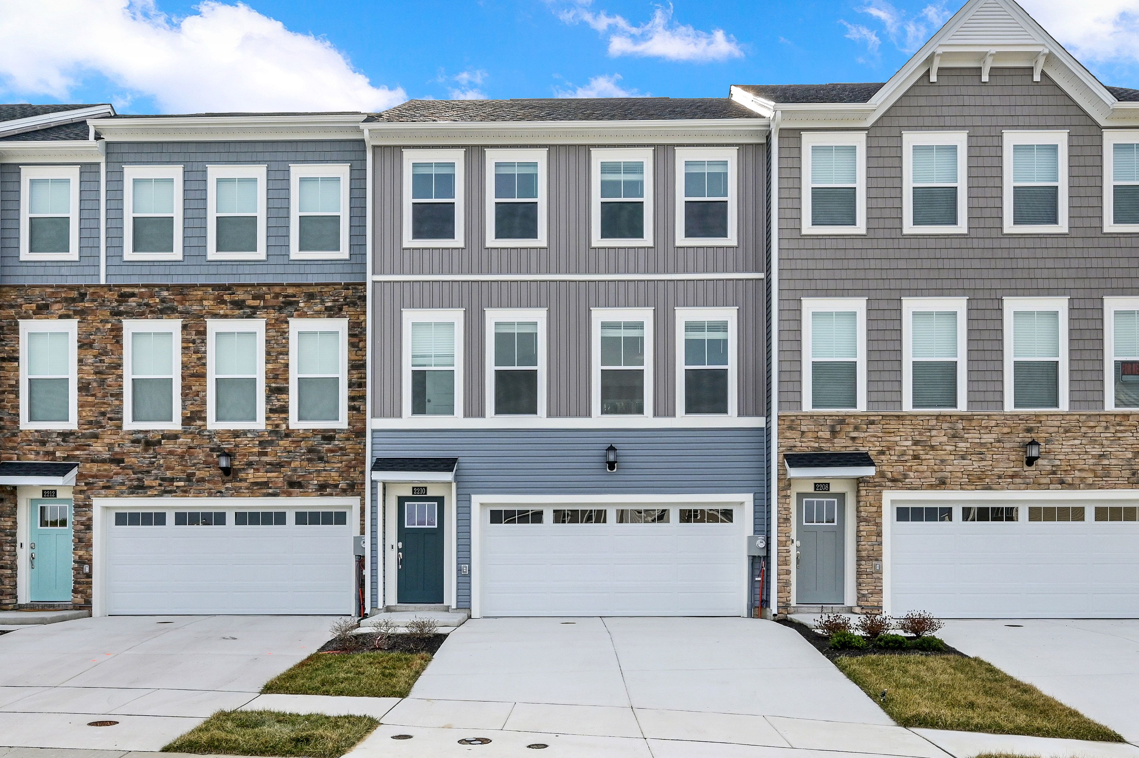 Amelia Front Load Garage - Tides at River Marsh - Tides at River Marsh Townhomes: Cambridge, Maryland - Lennar