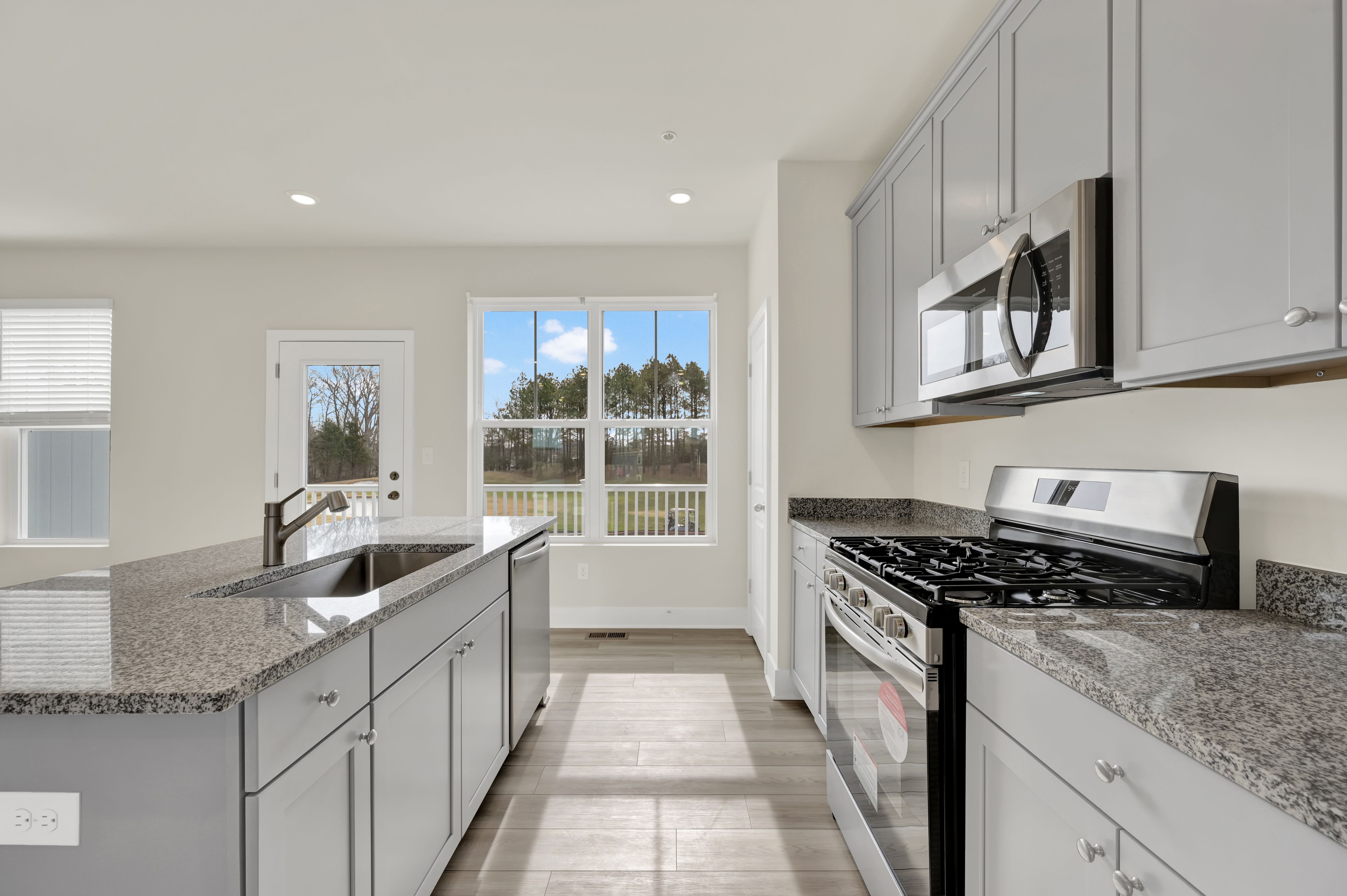 Tidesat River Marsh Amelia FL Kitchen 1of2 F2
