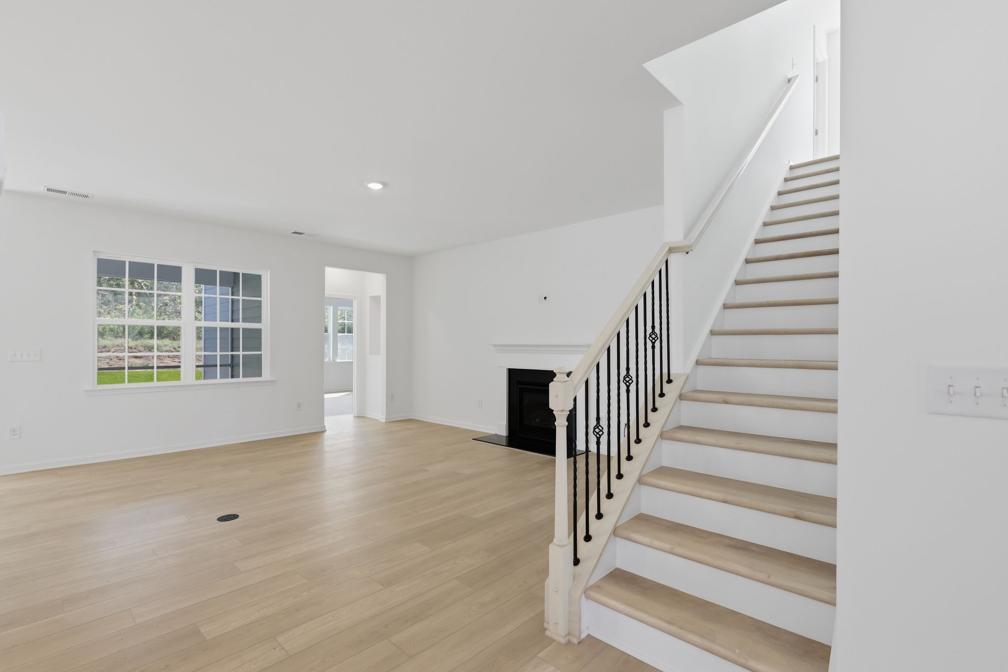 Roselyn Meadows Cambridge II 27