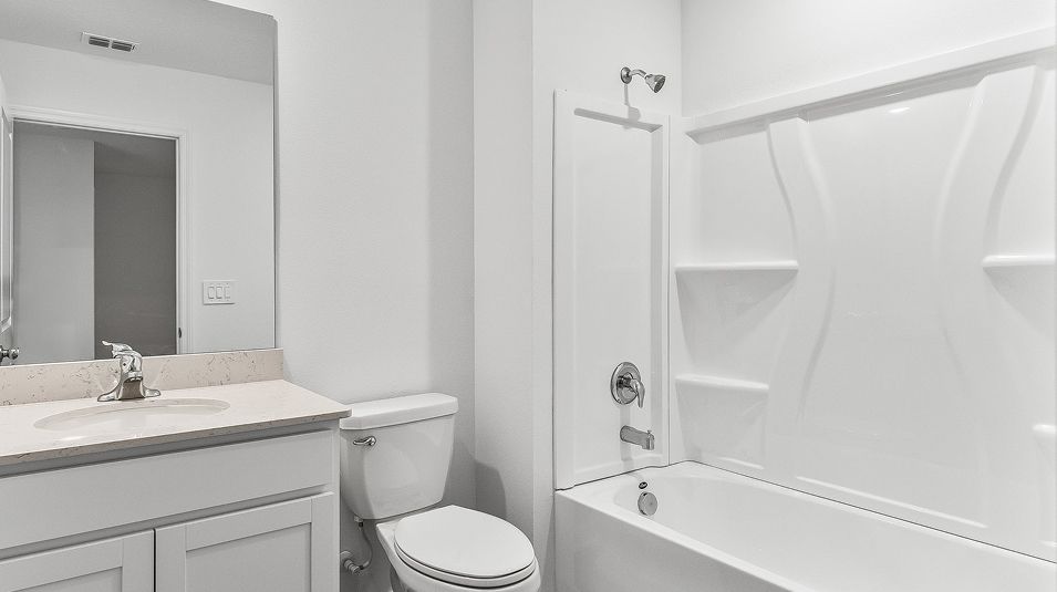 Pic EI Fiberglass Shower 9 11 25