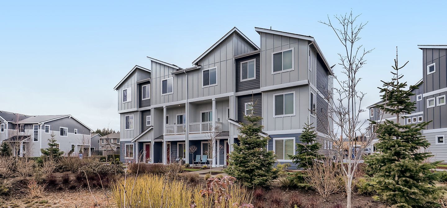 Townhomes Ten Trails Aster model