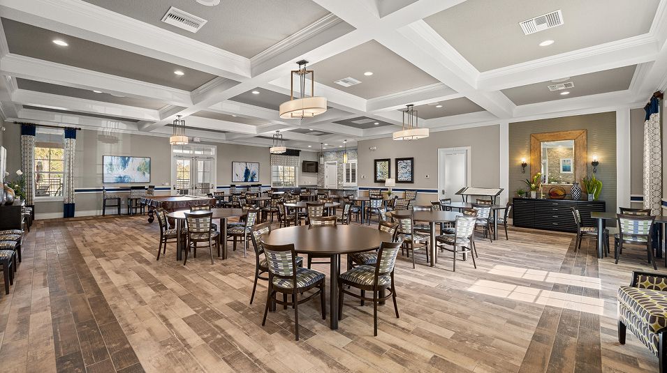 Grand Oaks Manor Amenity clubhouse interior 2of10