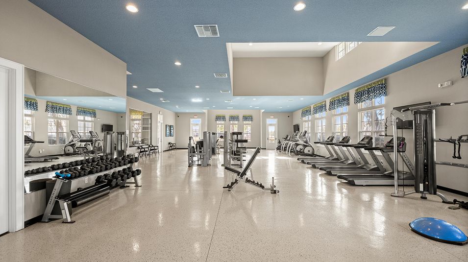 Grand Oaks Manor Amenity fitnesscenter 4of4