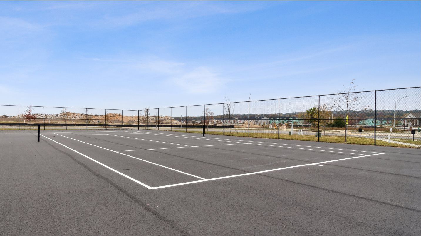 Trace at olde towne tennis court