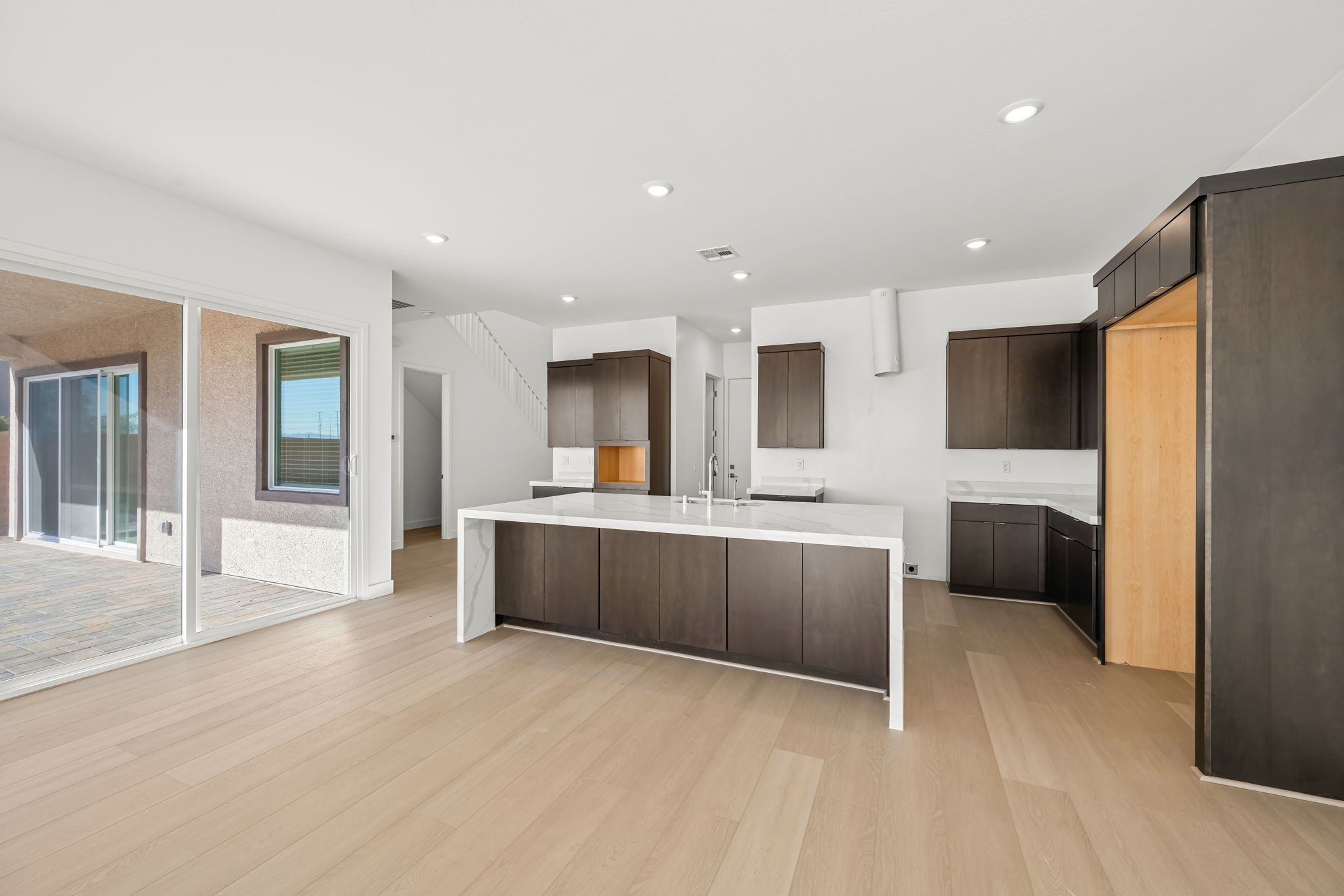 6 web or mls Lennar  10092 DECANO RIDGE ST 6
