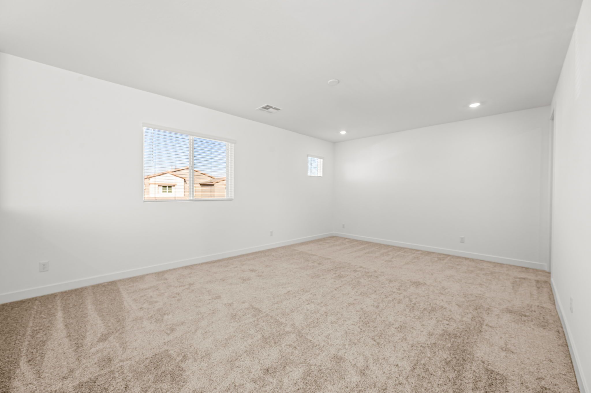 25 web or mls Lennar  10092 DECANO RIDGE ST 25