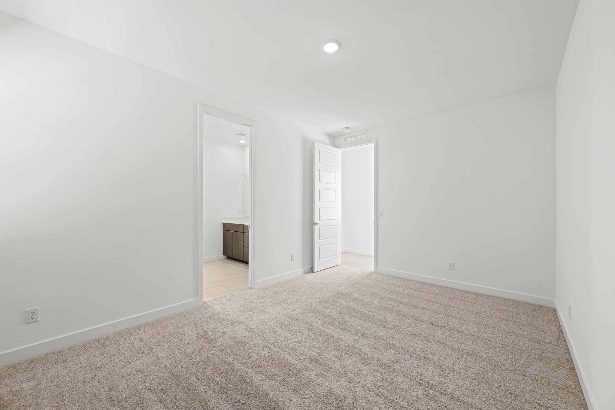 29 web or mls Lennar  10092 DECANO RIDGE ST 29