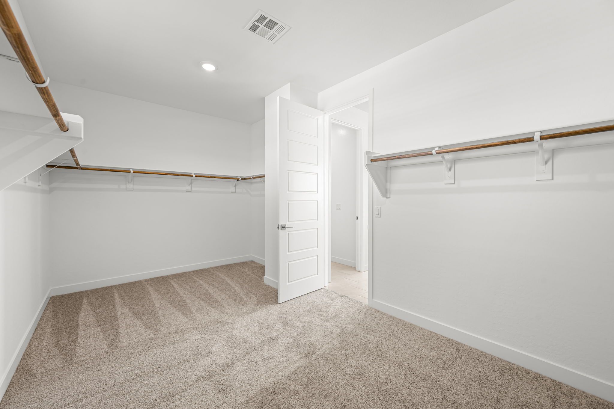 38 web or mls Lennar  10092 DECANO RIDGE ST 38