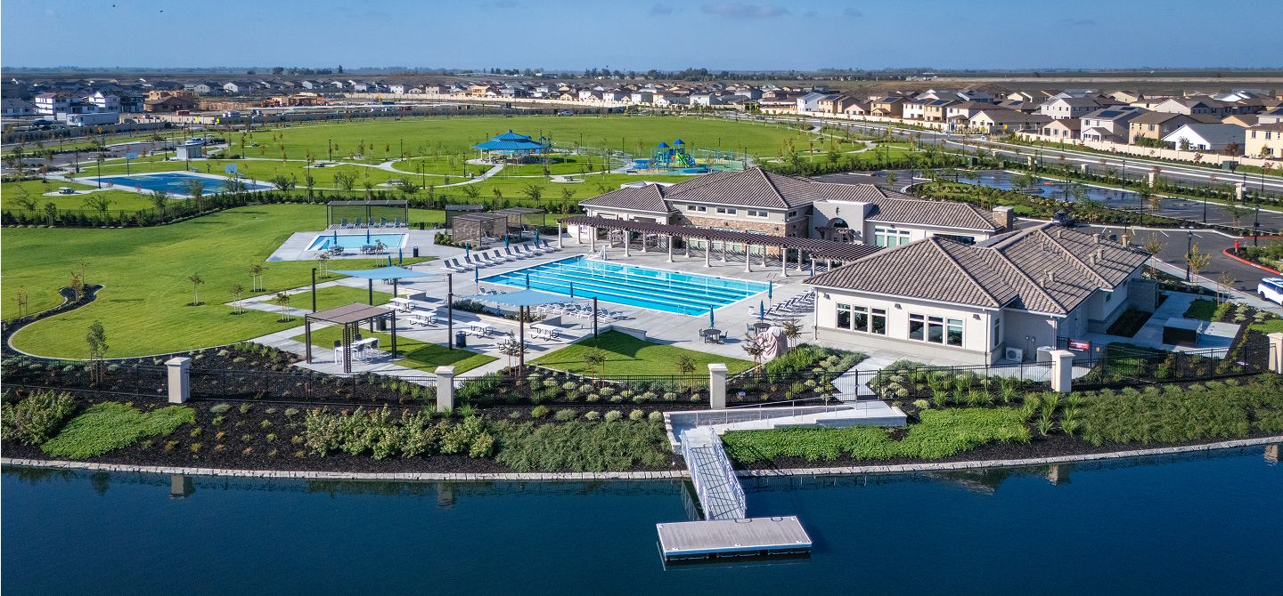 Westlake Amenity Clubhouse Exterior 4of4