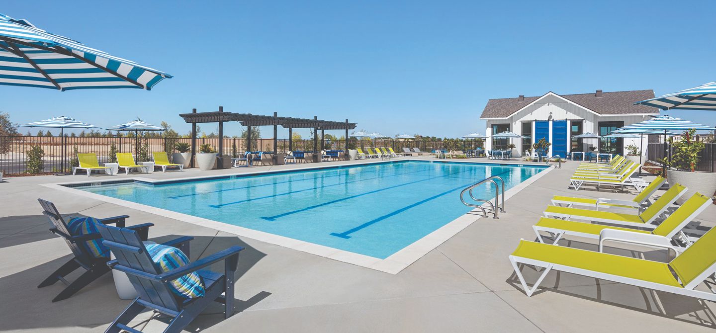 Northlake Amenity Swimming Pool 4of4 CMYK