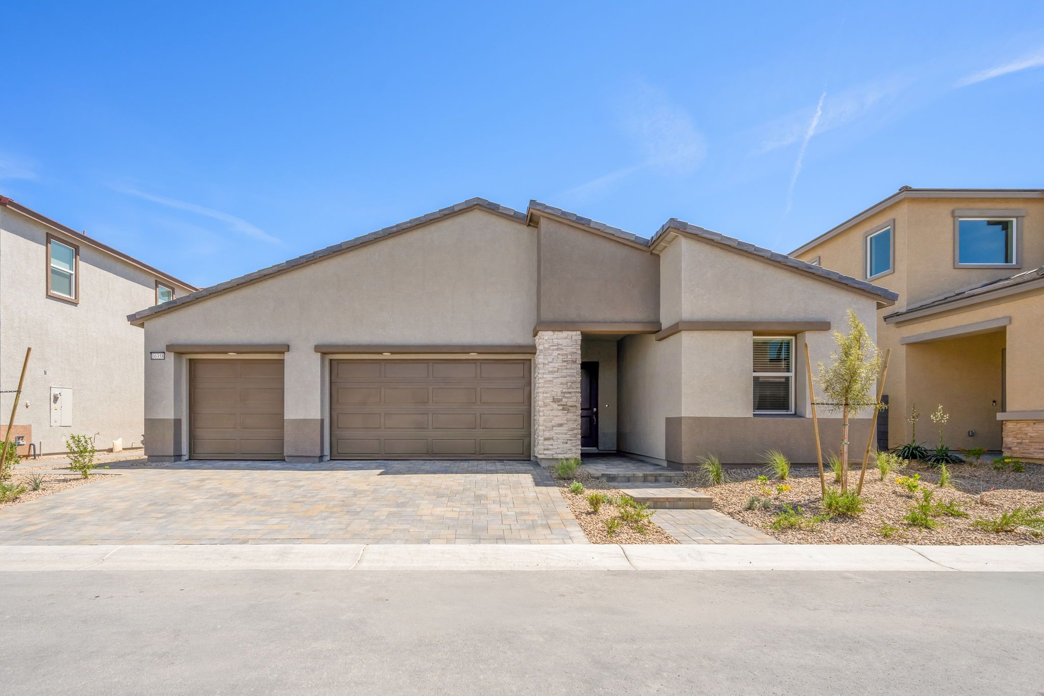 Pioneer NextGen - Sunstone - Alia Pointe: Las Vegas, Nevada - Lennar