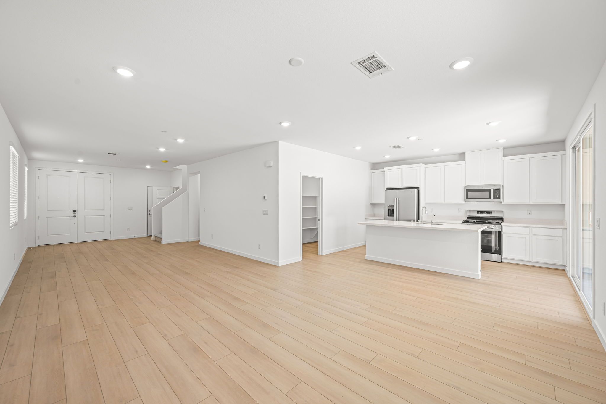 6 web or mls Lennar  1505 CAPRI CASCADES CT 6
