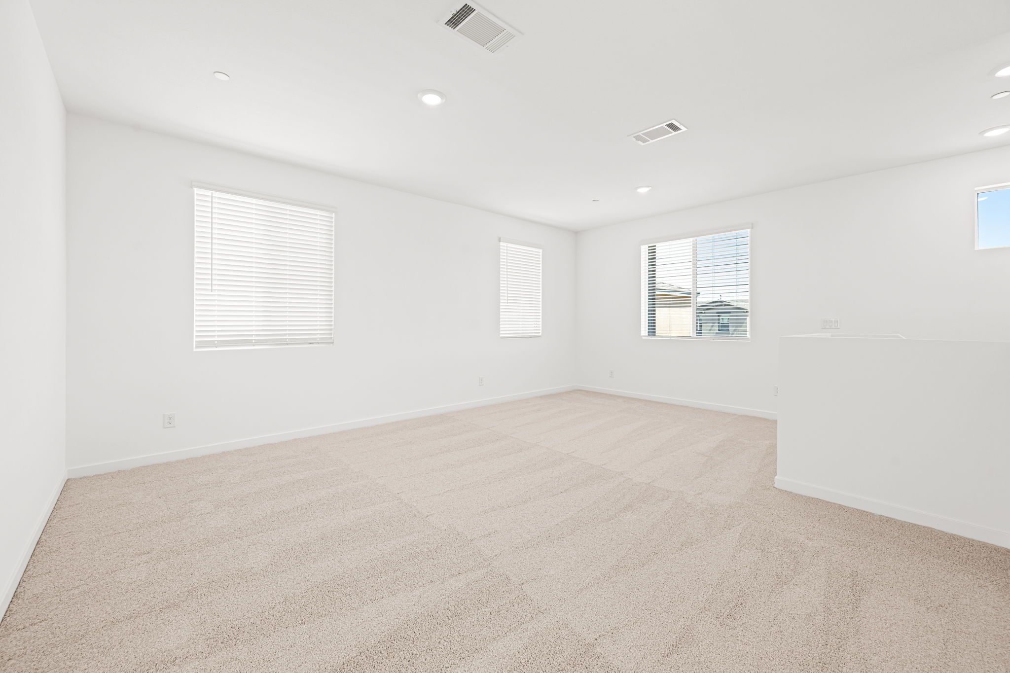 28 web or mls Lennar  1505 CAPRI CASCADES CT 28