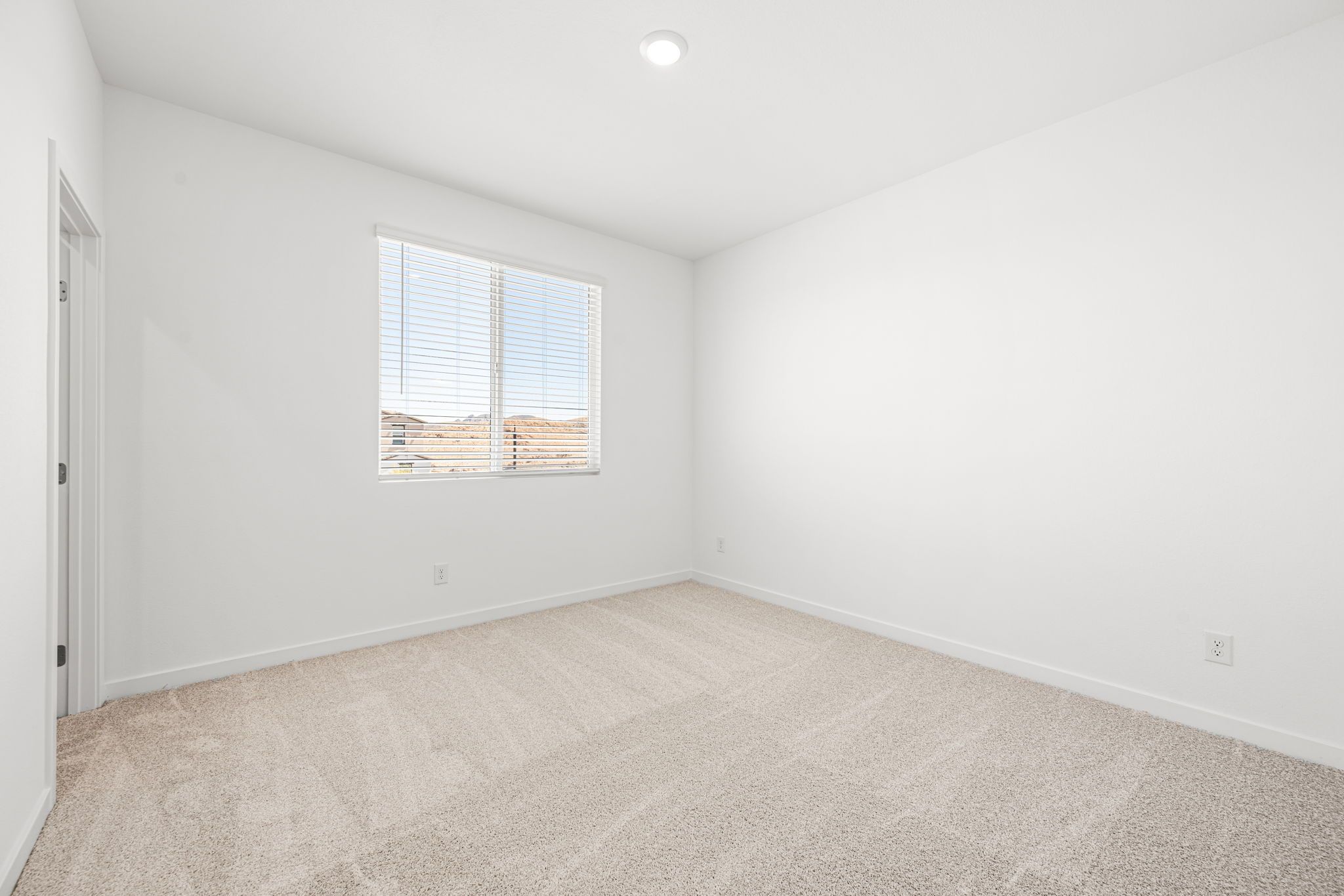 36 web or mls Lennar  1505 CAPRI CASCADES CT 36