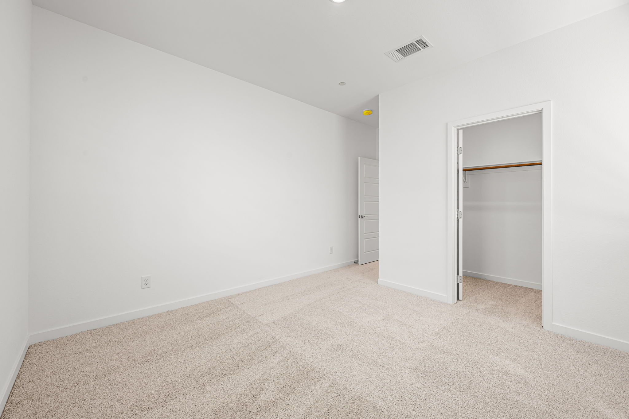 41 web or mls Lennar  1505 CAPRI CASCADES CT 41