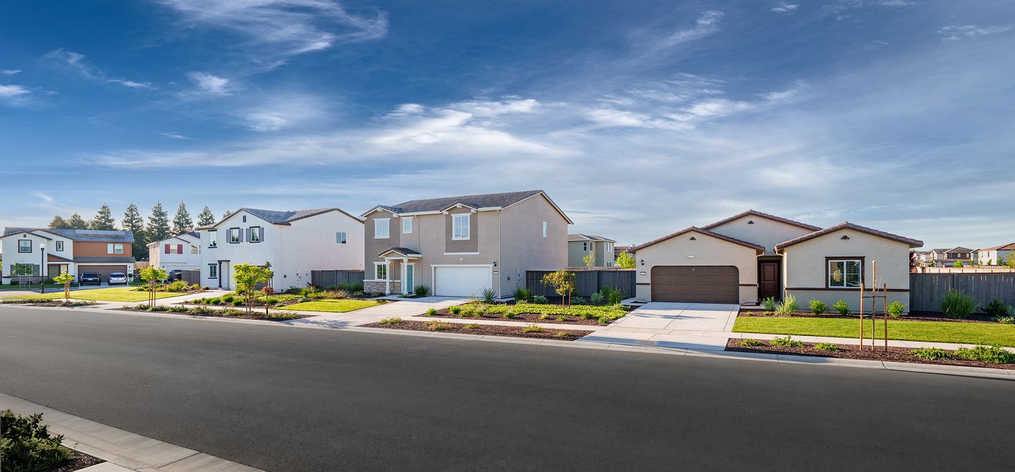 Brightwood Rio Del Oro Streetscape 2of2