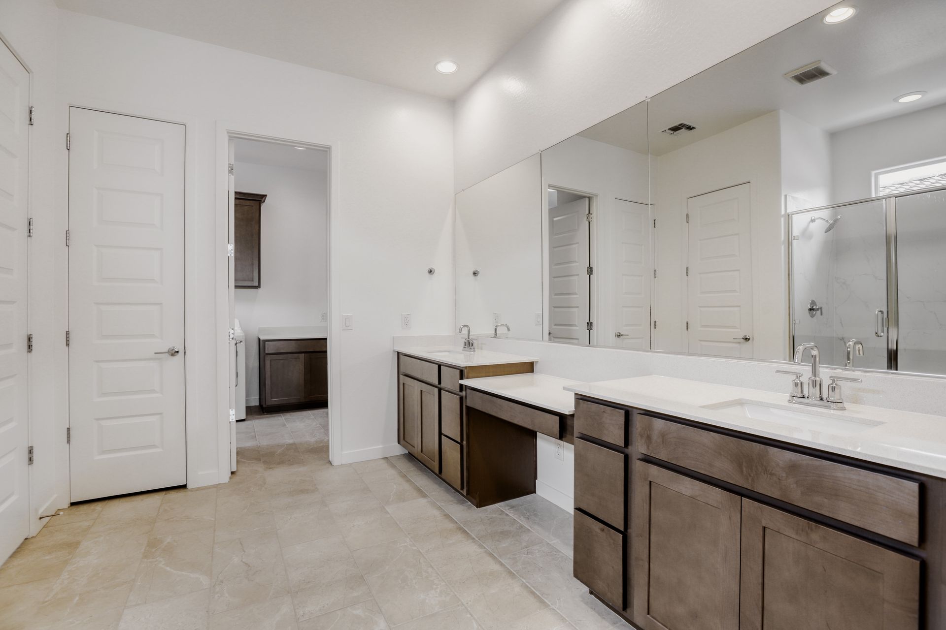 25185 N 177th DR   Print Quality   009   09 Primary Bathroom