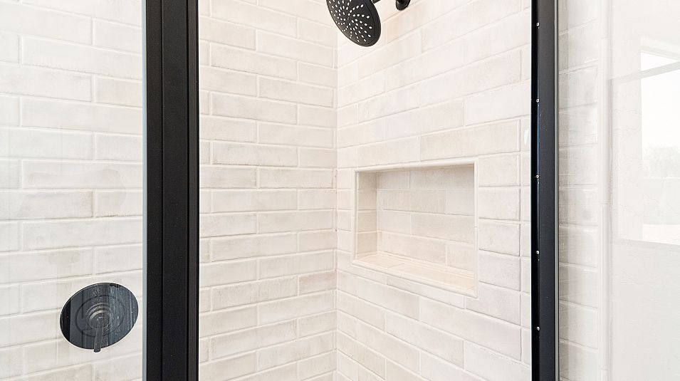 Cancion Riverstone EI Shower Head 2of2 F1