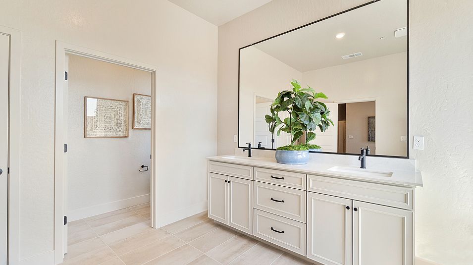 Cancion Riverstone Vallenato Owners Bath 2of3 F1