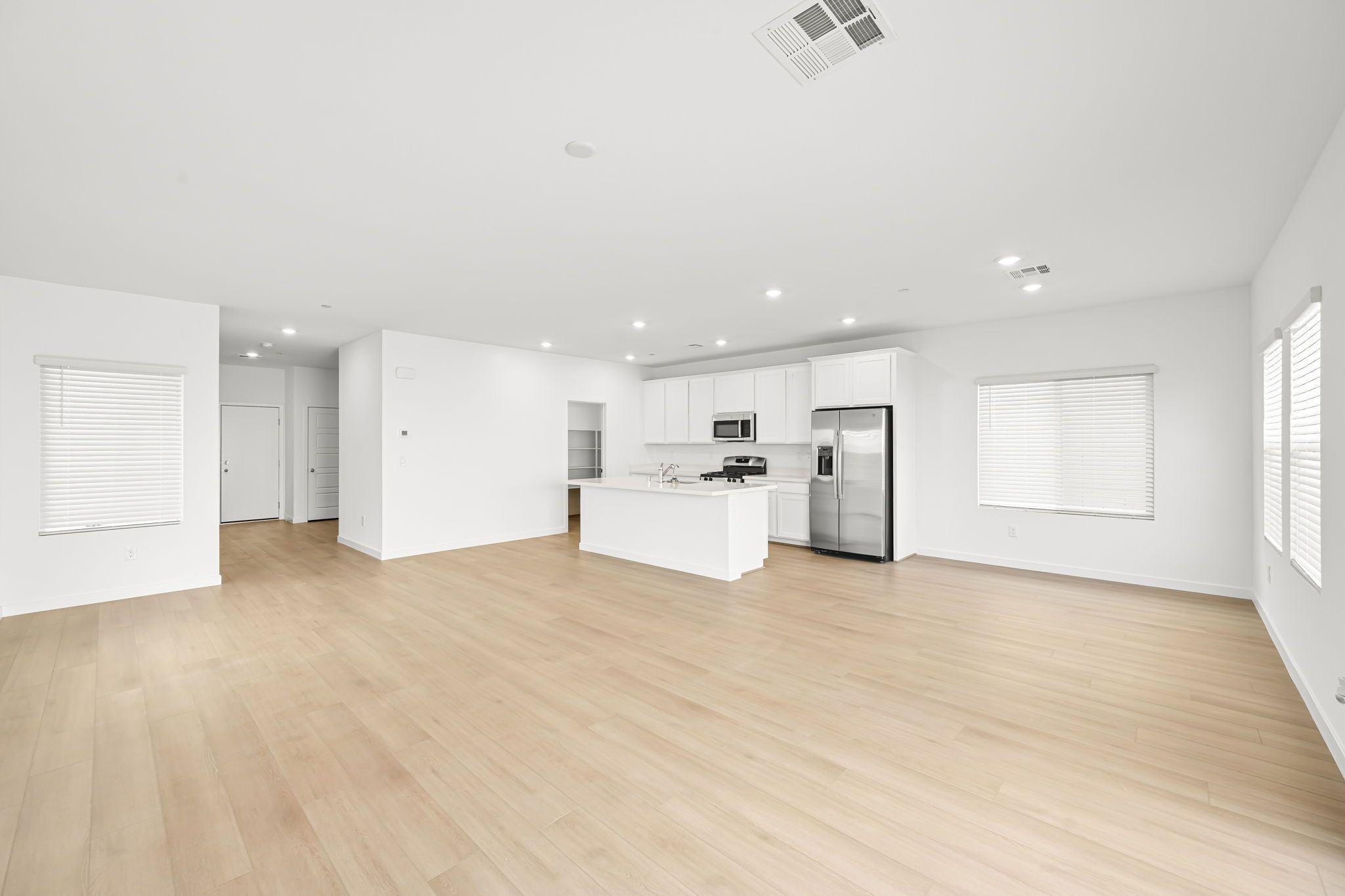 4 web or mls Lennar  3363 DANCING WATERS ST  4