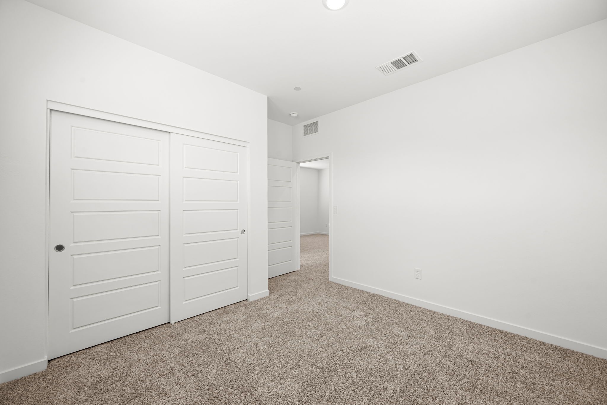19 web or mls Lennar  3363 DANCING WATERS ST  19